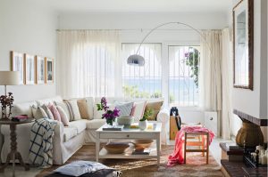 Cortinas de lino en estilo mediterráneo