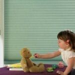 Cortian plisada habitación infantil